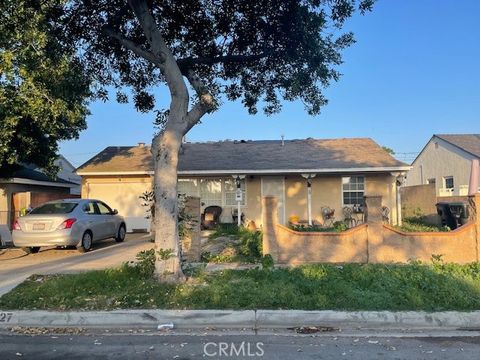 Photo of 11627 Adonis Ave, Norwalk, CA 90650 (MLS # SW26031338)