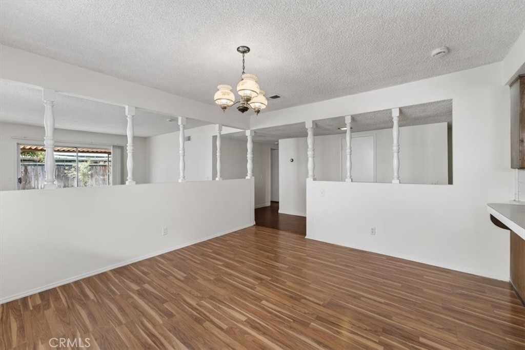 4529 Bartlett