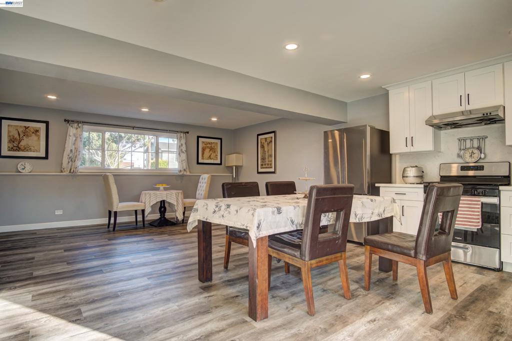 4403 Amador Rd