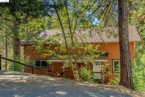 Photo of 718 Mauna Kea Dr DR, Arnold, CA 95223 (MLS # 41147195)