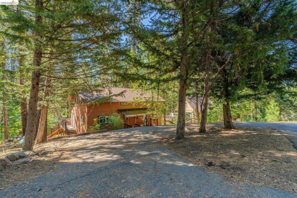718 Mauna Kea Dr
