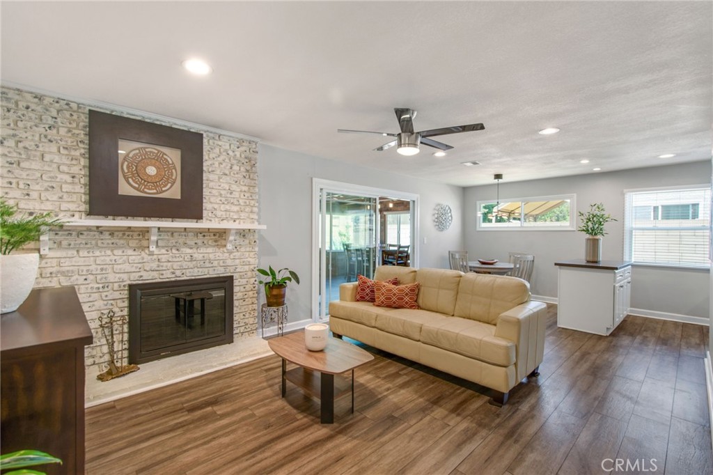 9099 Via Vista Drive