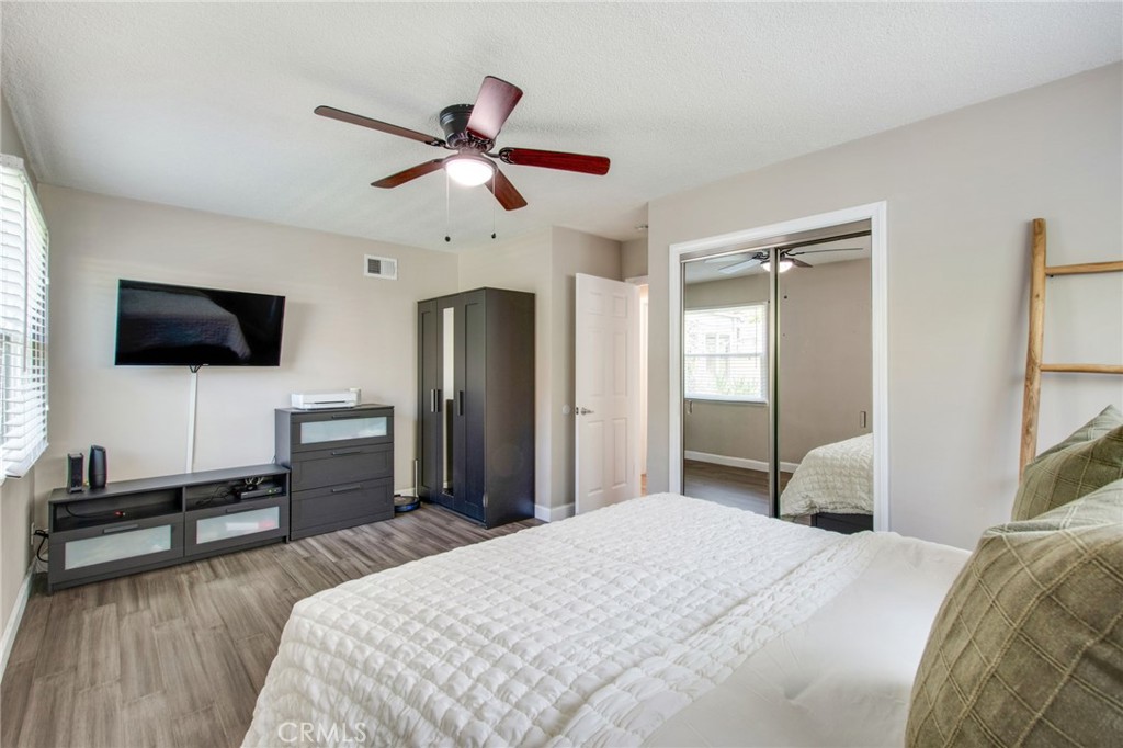9099 Via Vista Drive