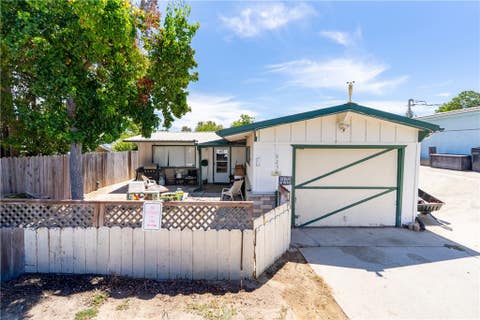 Tiny photo for 9144 San Rafael Court, Atascadero, CA 93422 (MLS # NS26180075)