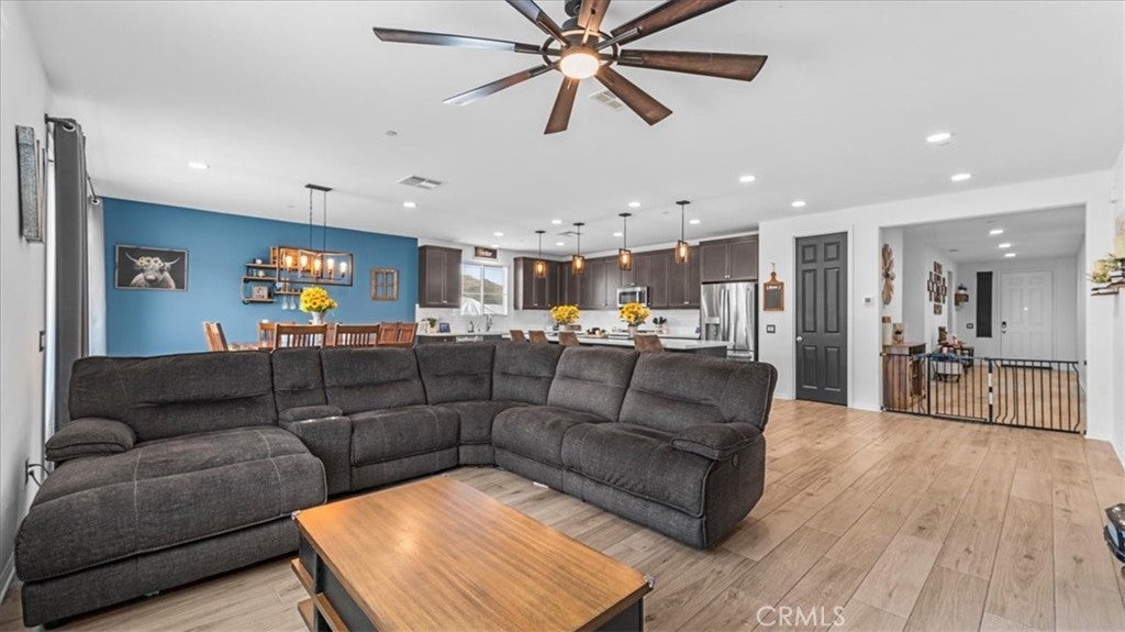 29103 Oak Grove