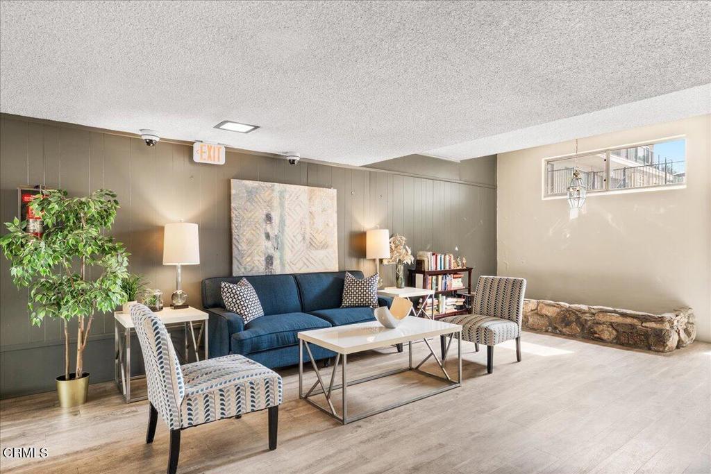 1115 Cordova Street 300