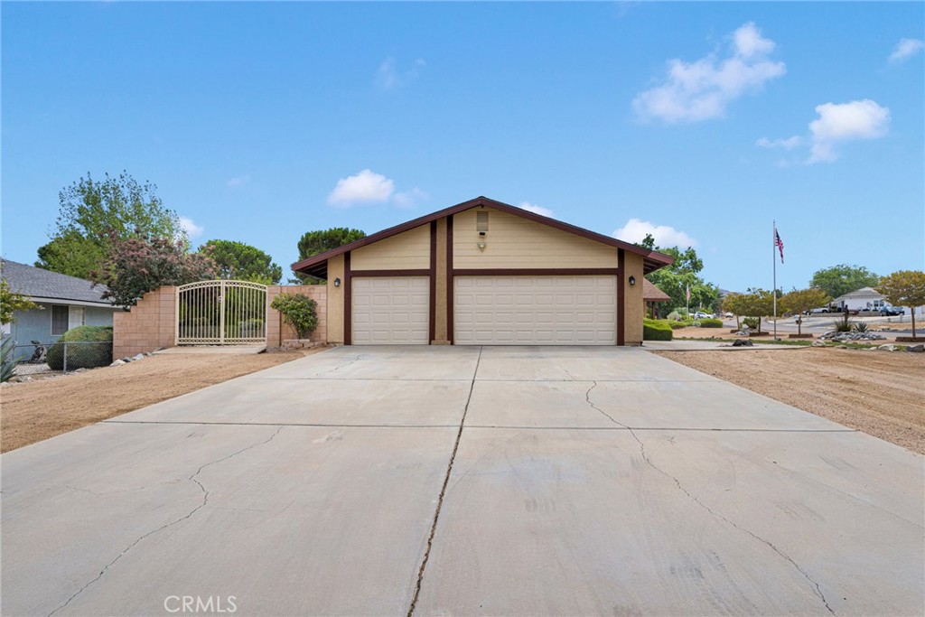 9443 Sierra Vista Road