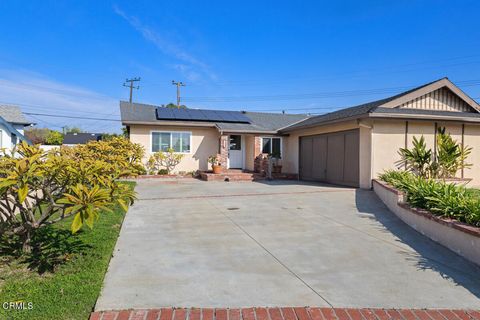 Photo of 14842 Deanann Place, Westminster, CA 92683 (MLS # V1-33641)