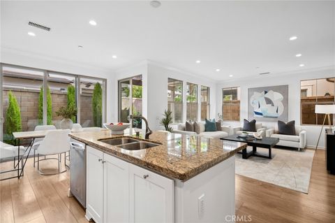 156 Barrow Irvine CA 92620
