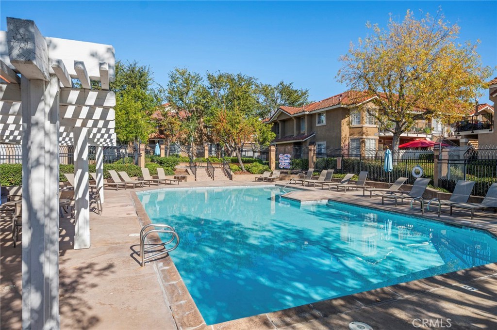 Mission Courts (R1) (MC) - Residential