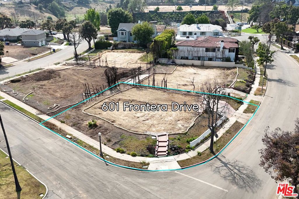 601 Frontera Drive