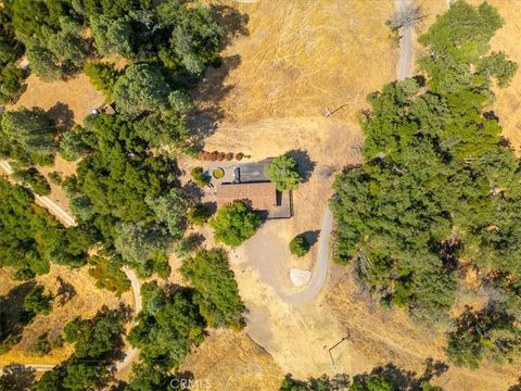 Tiny photo for 5990 Sunny Glen Ln, Paso Robles, CA 93446 (MLS # PI25143888)