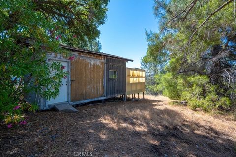 Tiny photo for 5990 Sunny Glen Ln, Paso Robles, CA 93446 (MLS # PI25143888)