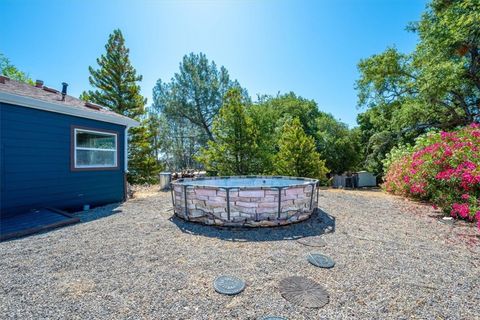 Tiny photo for 5990 Sunny Glen Ln, Paso Robles, CA 93446 (MLS # PI25143888)
