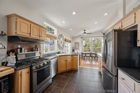 Tiny photo for 5990 Sunny Glen Ln, Paso Robles, CA 93446 (MLS # PI25143888)