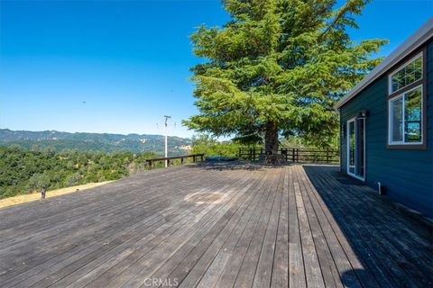 Tiny photo for 5990 Sunny Glen Ln, Paso Robles, CA 93446 (MLS # PI25143888)