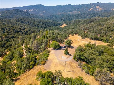 Tiny photo for 5990 Sunny Glen Ln, Paso Robles, CA 93446 (MLS # PI25143888)