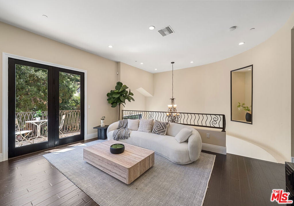 6477 Deep Dell Pl