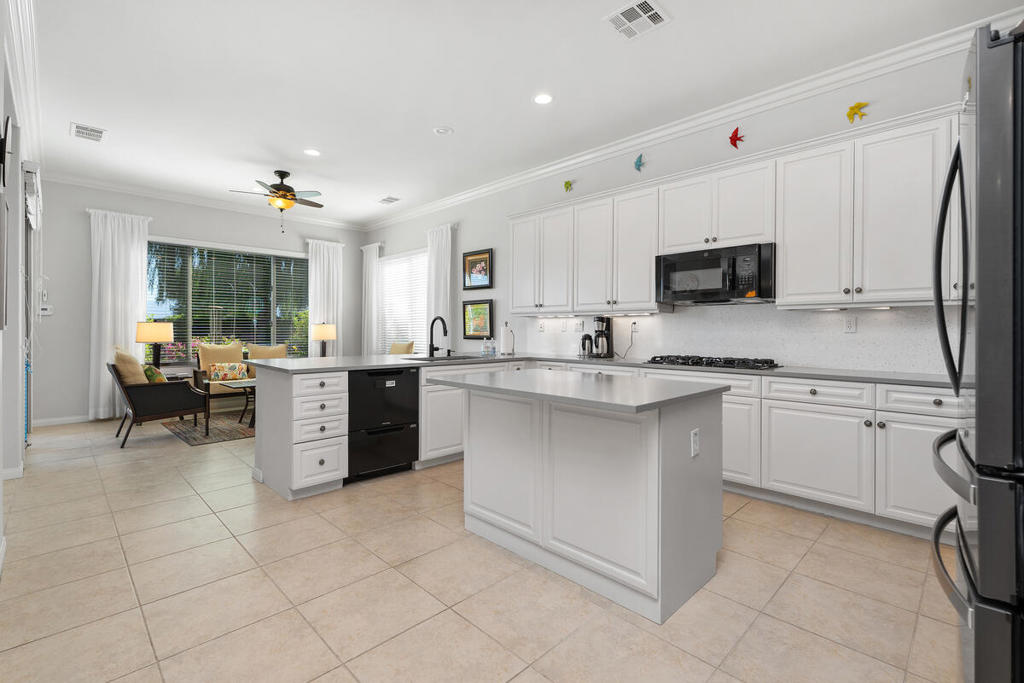 Sun City Shadow Hills (30921) - Residential