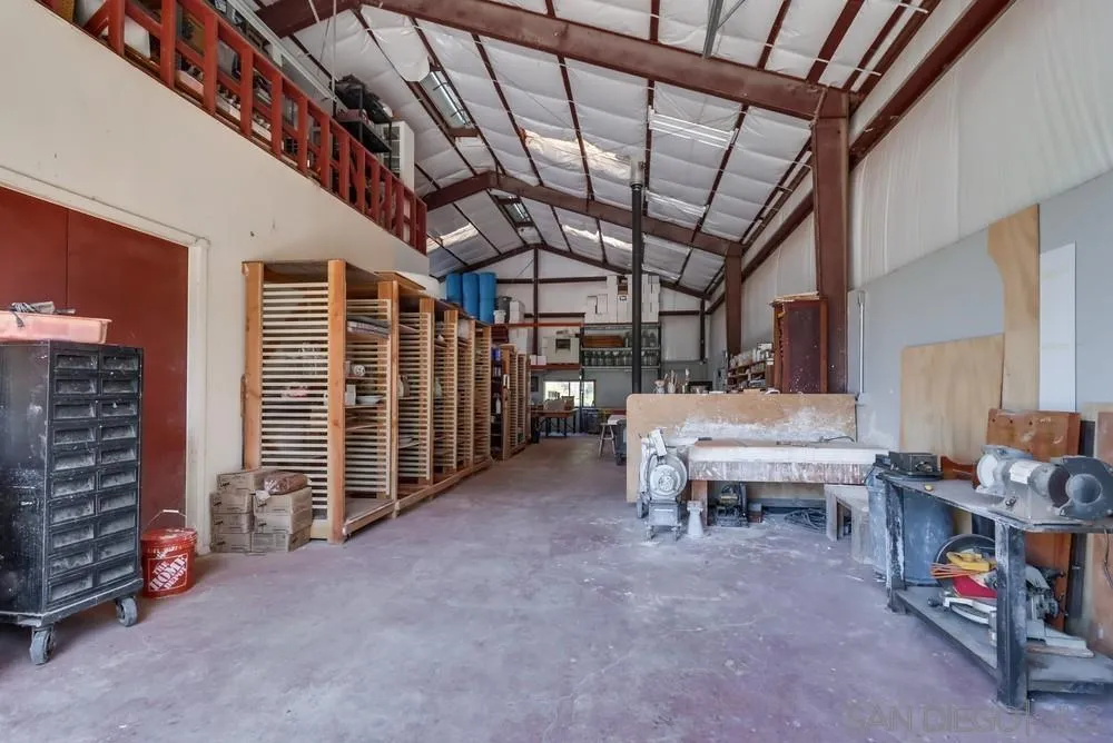 Jamul, California 91935, United States, 3 Bedrooms Bedrooms, ,6 BathroomsBathrooms,Residential,Active,105840