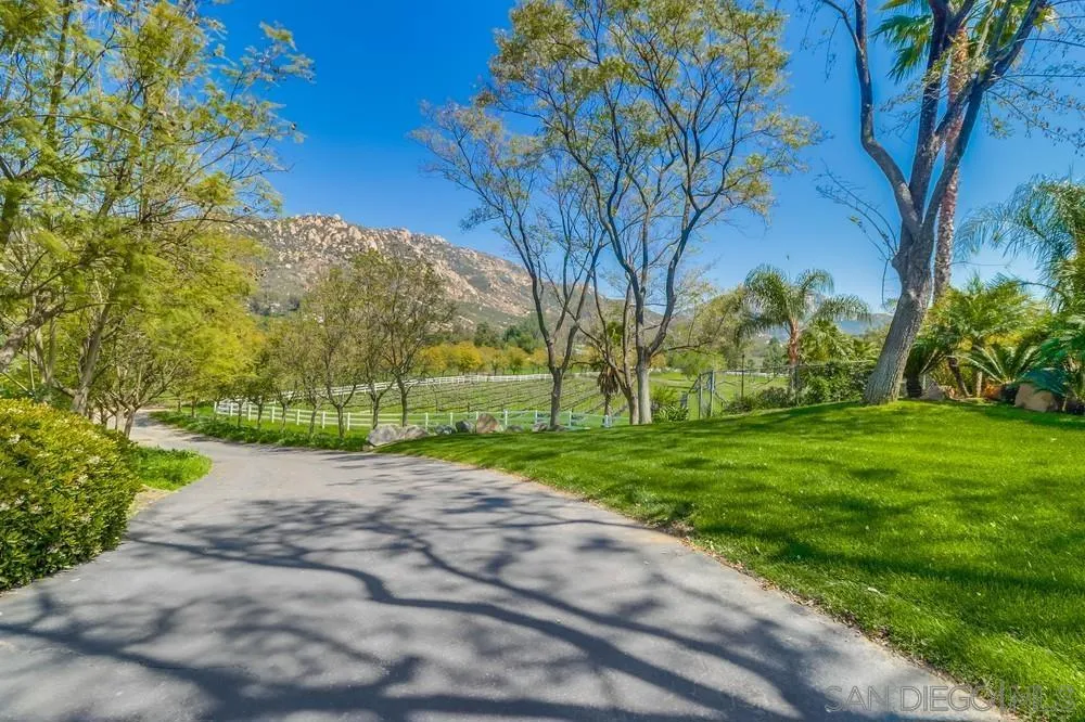 Jamul, California 91935, United States, 3 Bedrooms Bedrooms, ,6 BathroomsBathrooms,Residential,Active,105840