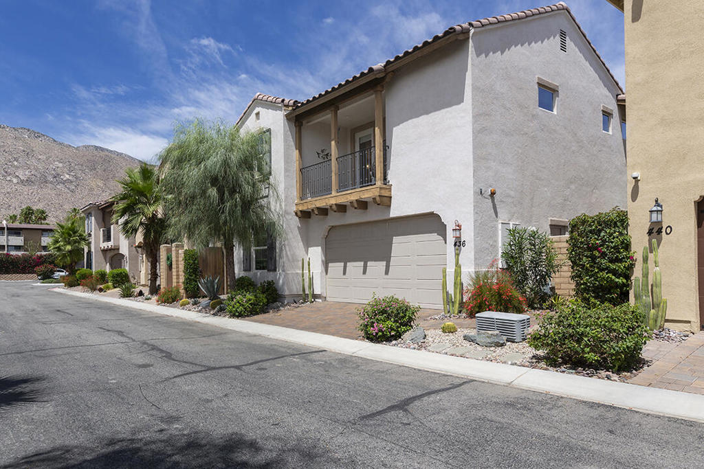 436 Tan Oak Drive