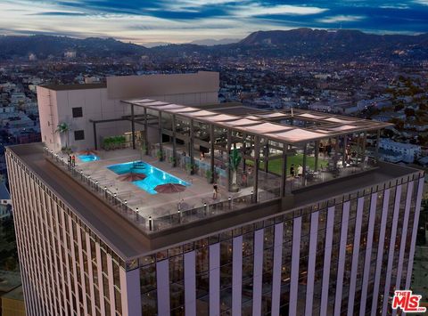 Photo of 3810 Wilshire Boulevard #2112, Los Angeles, CA 90010 (MLS # 26647953)