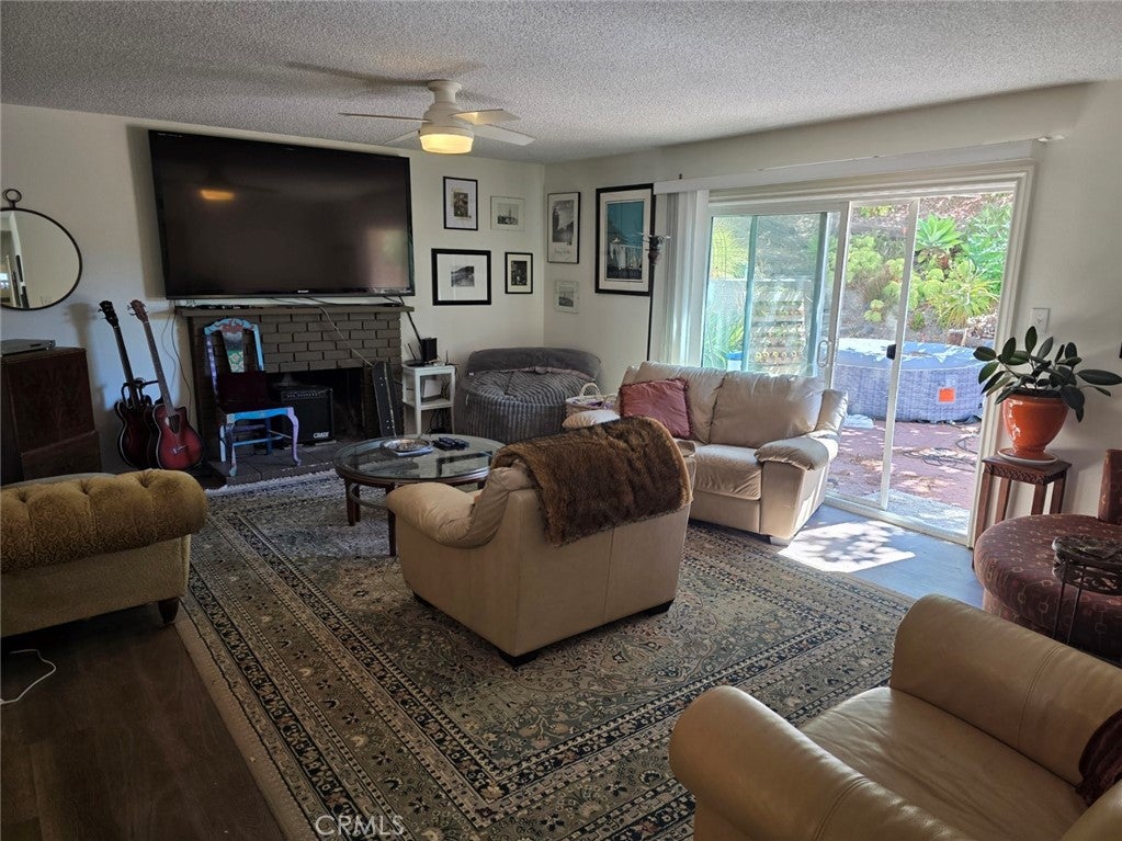 3420 Edgewood