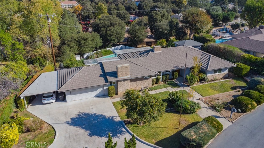 2847 N Monte Verde DR