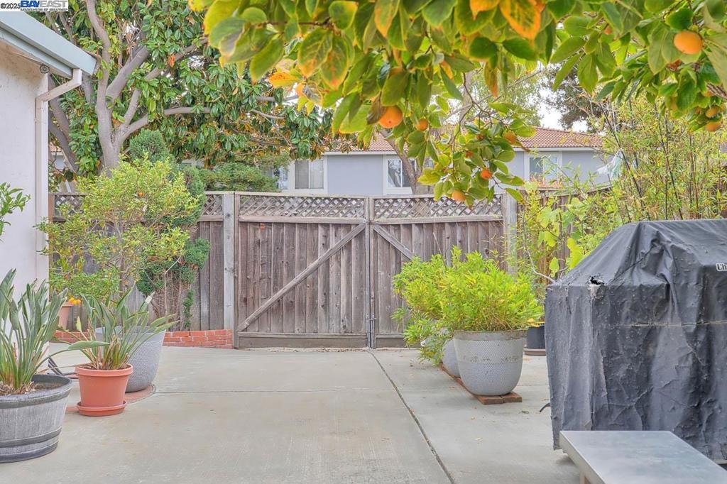 ARROWHEAD - Residential