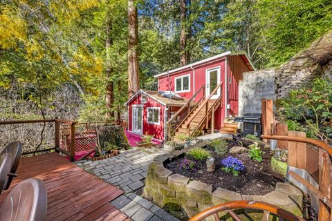 Photo of 19495 Beardsley Road, Los Gatos, CA 95033 (MLS # ML82037931)