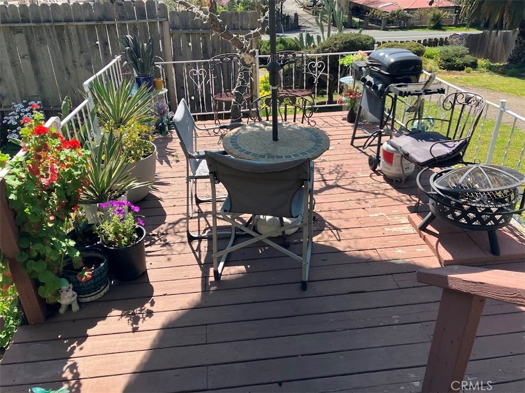 9495 Glenhaven