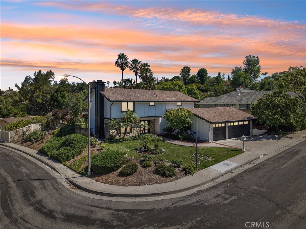 23800 Posey Lane