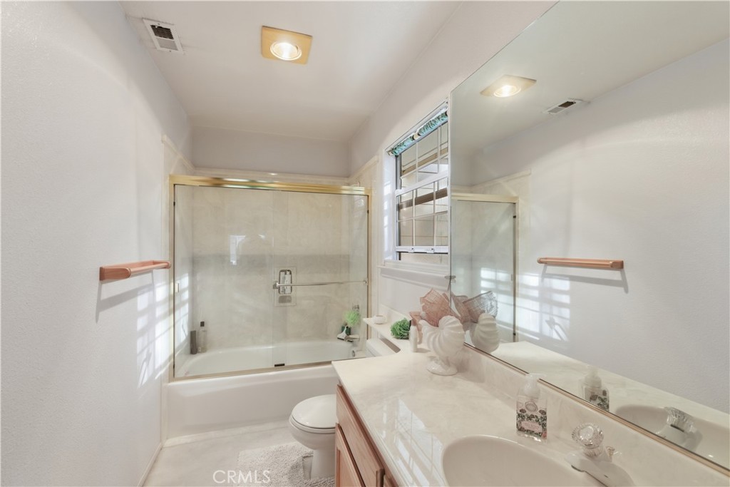 Bayshore Village (720) - Residential