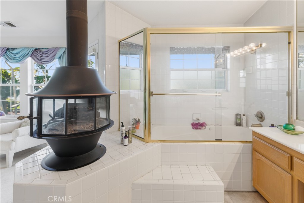 Bayshore Village (720) - Residential
