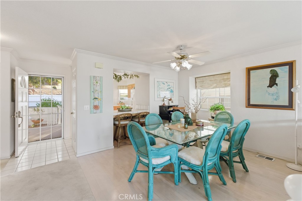 Bayshore Village (720) - Residential