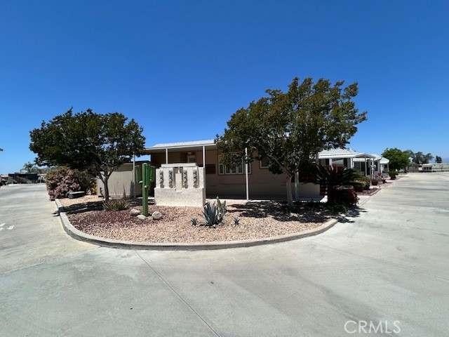1295 S Cawston Avenue 498