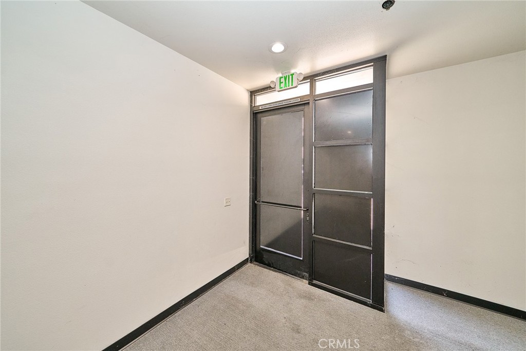 1773 W San Bernardino D81