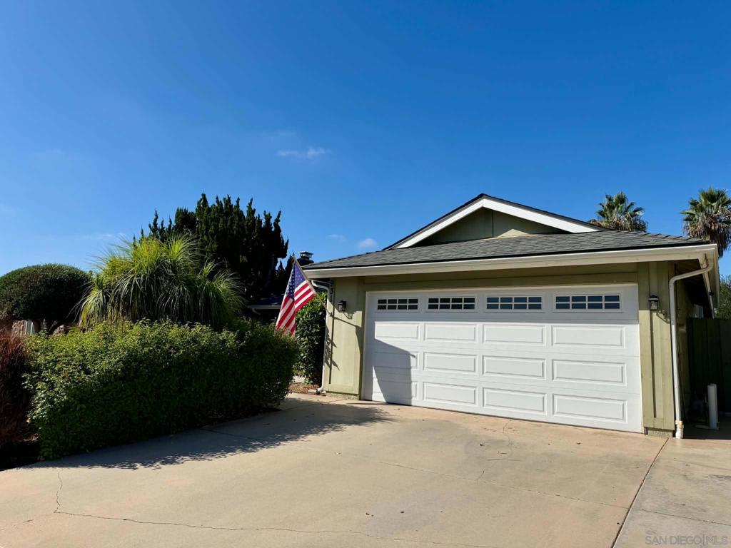 931 SUMMERFIELD PL.