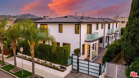 4416 KINGSWELL Avenue Los Angeles CA 90027