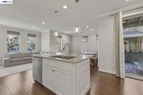Tiny photo for 520 Sandalwood Dr DR, Livermore, CA 94551 (MLS # 41142193)