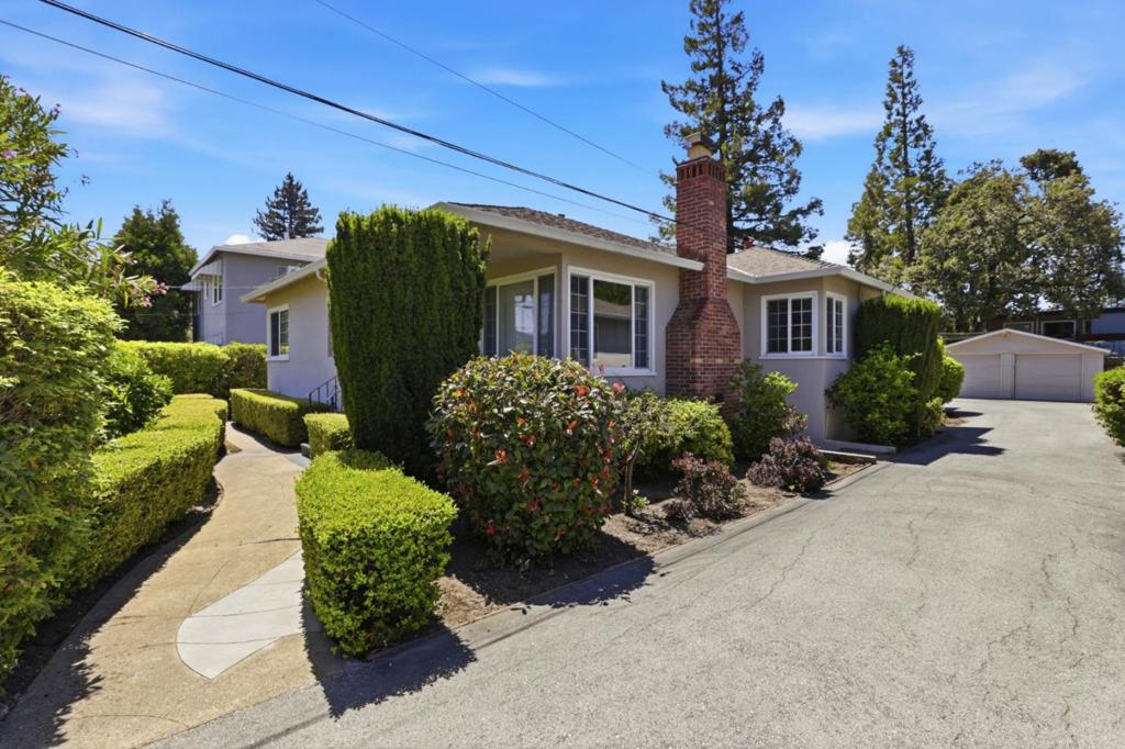 938 Alice Lane