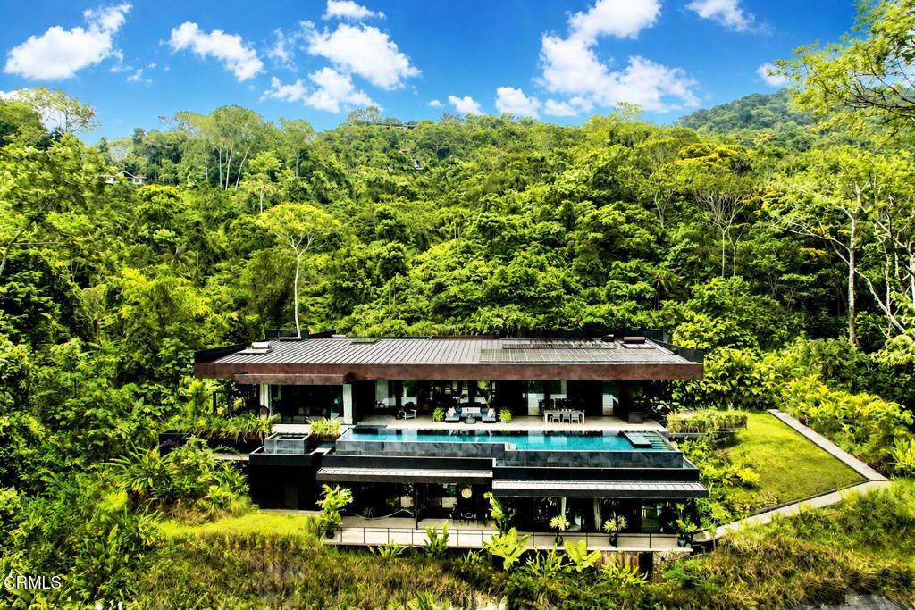 0 Blackhouse, Uvita, Costa Rica
