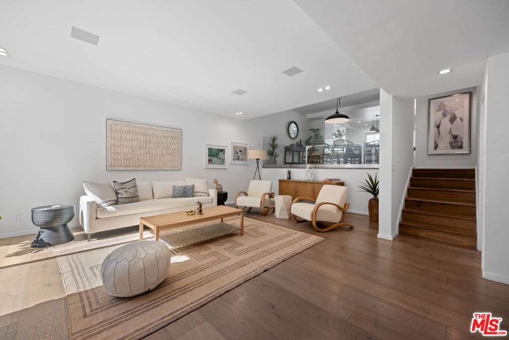 Photo of 13065 Mindanao Way #3, Marina Del Rey, CA 90292 (MLS # 25583433)