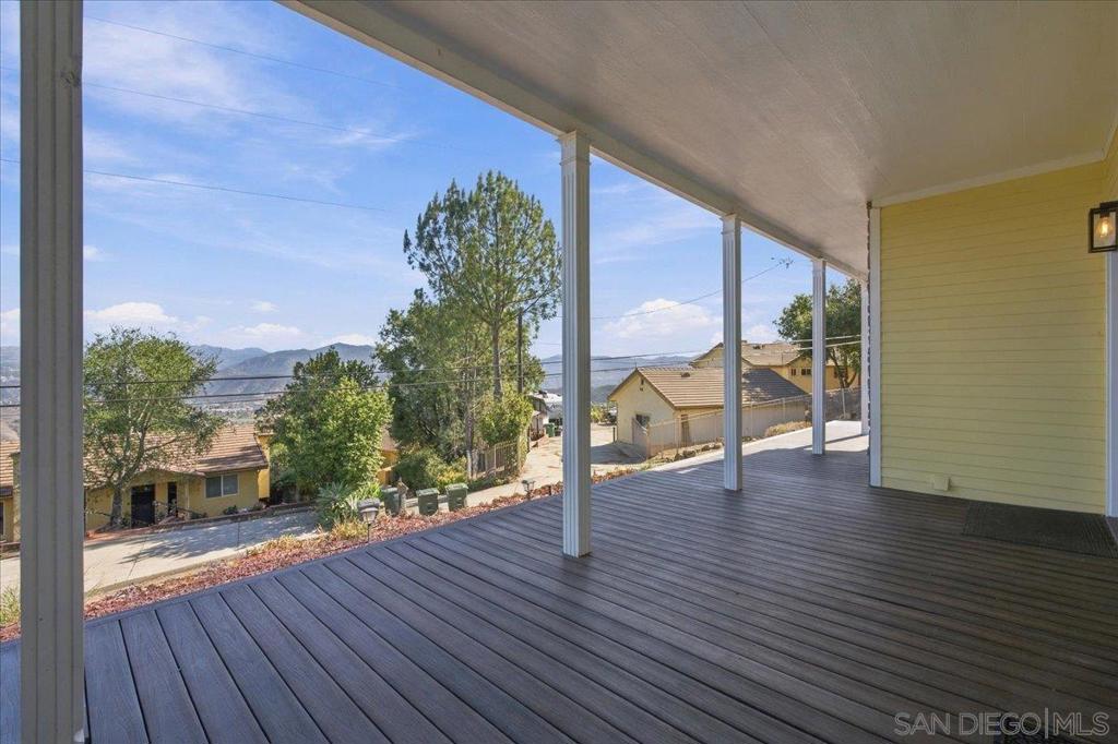 205 Highline Trail