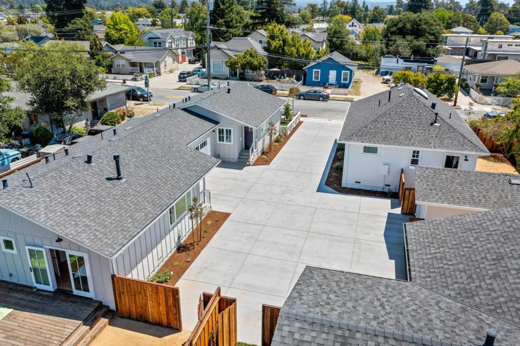 1411 Seabright Avenue