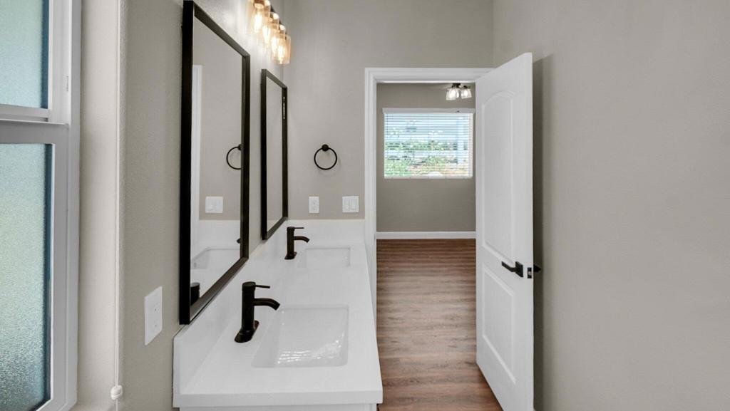 Not Applicable-1 - Manufactured In Park