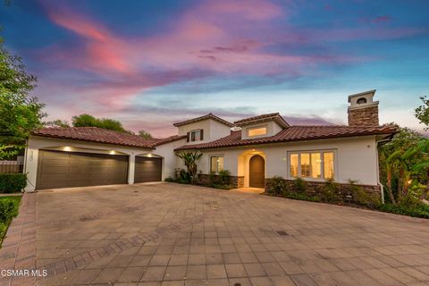 Photo of 22205 Ryan Ridge Way, Woodland Hills, CA 91367 (MLS # 225002161) Photo of 22205 Ryan Ridge Way, Woodland Hills, CA 91367 (MLS # 225002161)