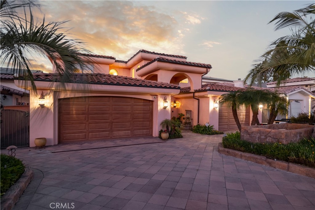 22986 Gray Fox Drive