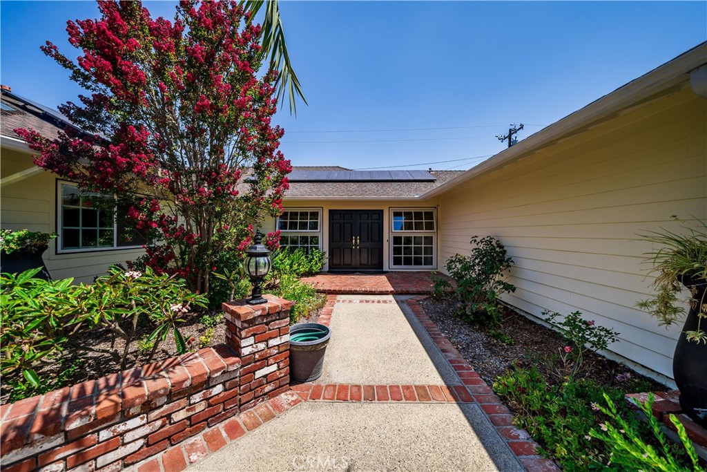 19631 Country Haven